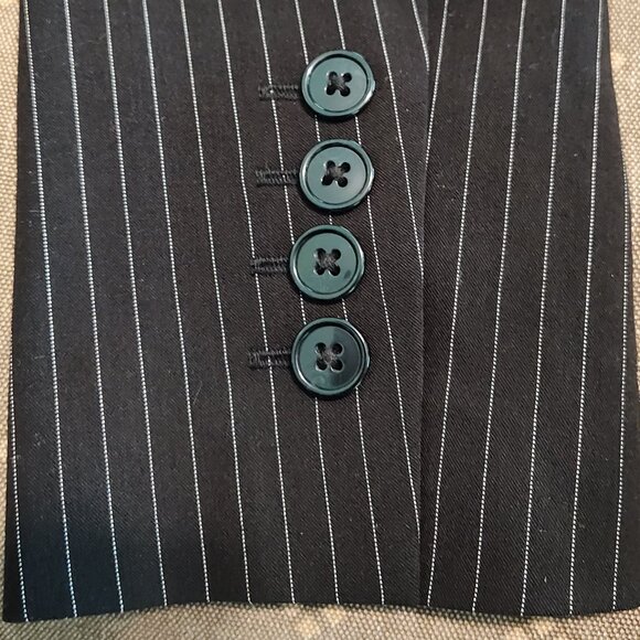 Worthington Petite Stretch black & white pinstripe blazer, EUC, size 4P - Picture 5 of 5